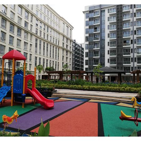 Cozyvilla At 81 Newport Blvd Walk To Naia T3 Marriott & Resorts World Casino & Newport Mall For 5 Pax Free Parking!!!! Pasay Exterior foto