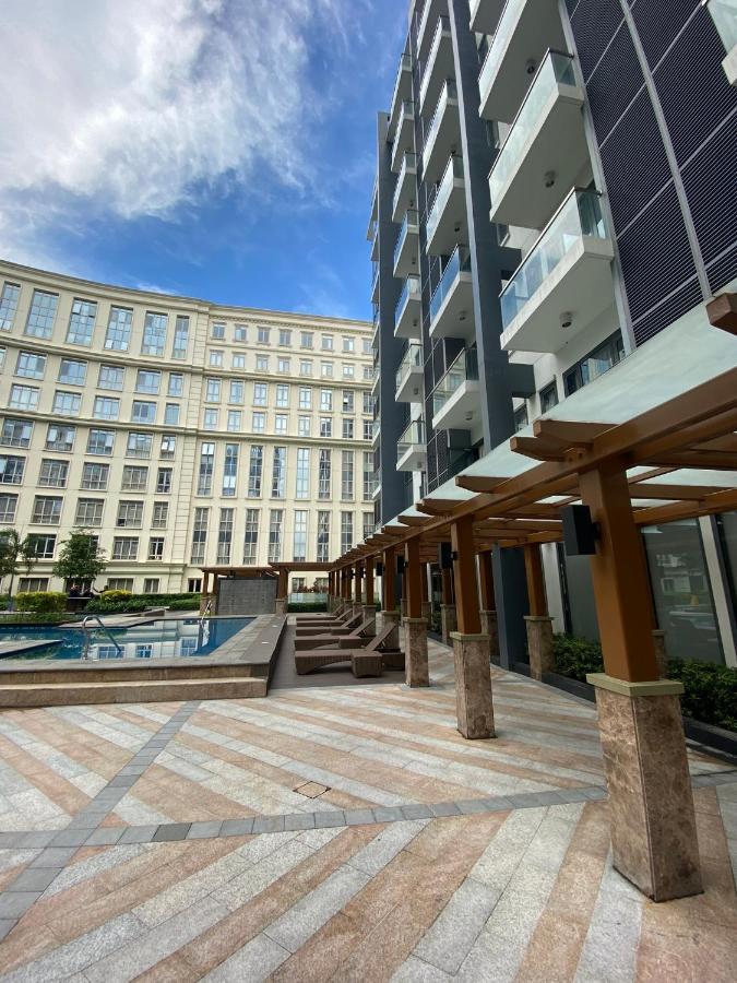 Cozyvilla At 81 Newport Blvd Walk To Naia T3 Marriott & Resorts World Casino & Newport Mall For 5 Pax Free Parking!!!! Pasay Exterior foto
